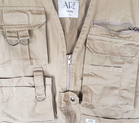 π£π FISHING VEST NWOT π£ - Picture 3 of 15
